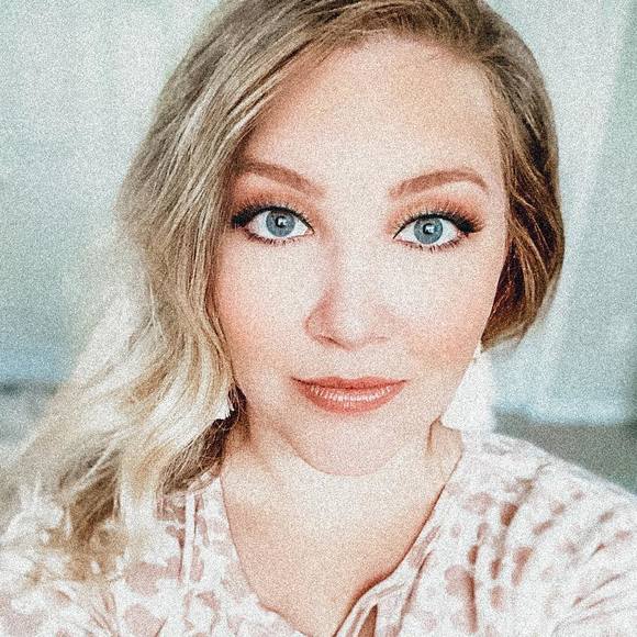sarahallysonb